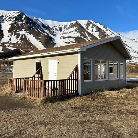 Fisk Club Cottages Flateyri - Sailor'S House Exterior photo